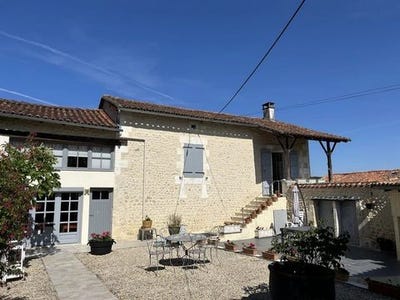 /international/fr/salles-lavalette-charente-310101384374/?lang=de