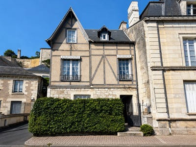 /international/fr/chinon-centre-val-de-loire-310110120867/