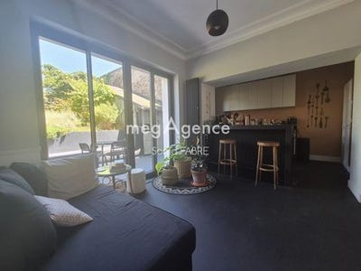 /international/fr/bouaye-pays-de-la-loire-310099625232/