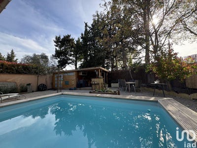 /international/fr/velleron-provence-alpes-cote-d-azur-310100699864/