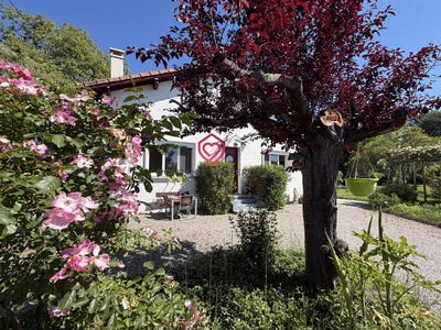 /international/fr/artigat-midi-pyrenees-310108183946/