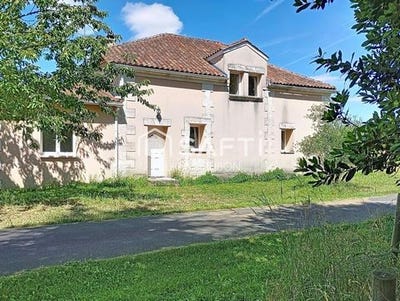 /international/fr/rougnac-charente-310108927416/