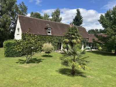 /international/fr/mortagne-au-perche-la-basse-normandie-310106159152/