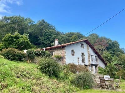 /international/fr/saint-pee-sur-nivelle-aquitaine-310103731015/