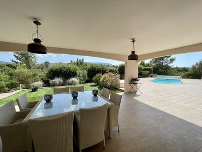 /international/fr/ollieres-provence-alpes-cote-d-azur-310100763021/?lang=en