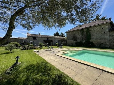 /international/fr/villefagnan-charente-120090833795/?lang=zh-tw