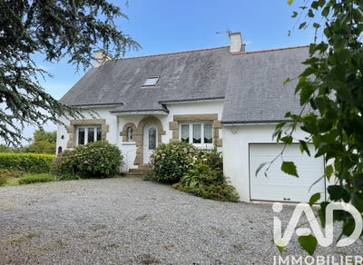 /international/fr/clohars-carnoet-brittany-310108209670/