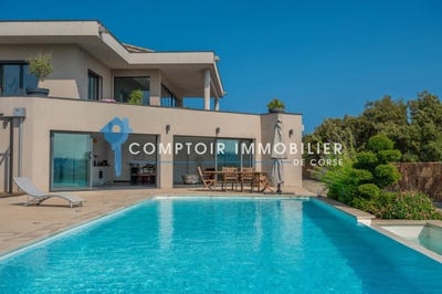 /international/fr/sainte-lucie-de-porto-vecchio-corsica-310098746678/