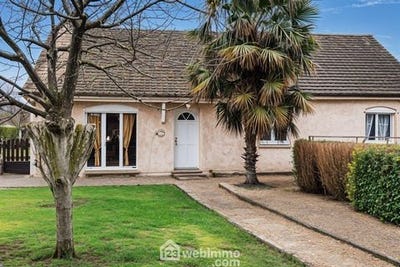 /international/fr/33-rue-de-champagne-le-manoir-upper-normandy-310105821881/