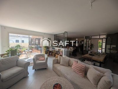 /international/fr/canet-languedoc-roussillon-310109879373/