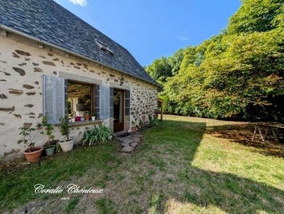 /international/fr/mauriac-auvergne-310104803736/