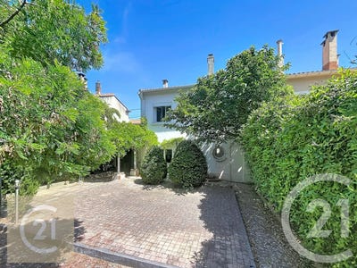 /international/fr/beziers-languedoc-roussillon-310108465939/