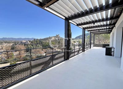 /international/fr/vaison-la-romaine-provence-alpes-cote-d-azur-310098974788/