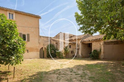 /international/fr/goult-provence-alpes-cote-d-azur-310110358329/
