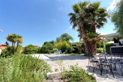 /international/fr/l-isle-jourdain-midi-pyrenees-310107295846/