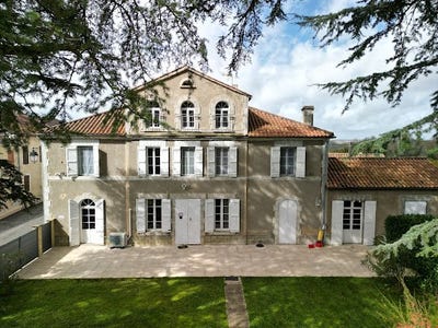 /international/fr/castelnau-d-auzan-midi-pyrenees-310107411210/