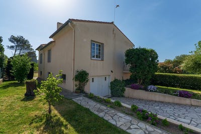 /international/fr/carcassonne-languedoc-roussillon-310107949864/