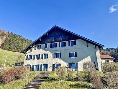 /international/fr/thonon-les-bains-rhone-310103350718/