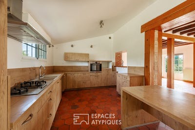 /international/fr/la-fleche-pays-de-la-loire-310104143317/
