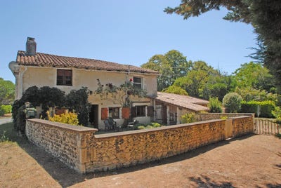 /international/fr/nanteuil-auriac-de-bourzac-aquitaine-310101709365/