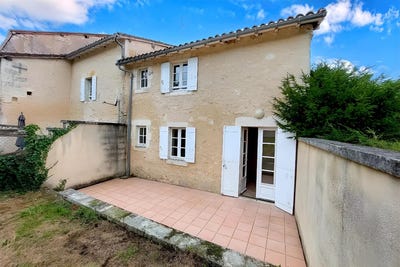 /international/fr/saint-privat-en-perigord-aquitaine-310103181297/