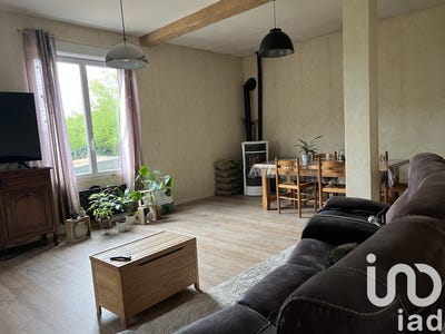 /international/fr/chassenard-auvergne-310098920501/