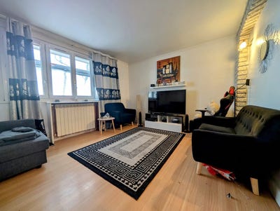 /international/fr/les-clayes-sous-bois-ile-de-france-120096623470/