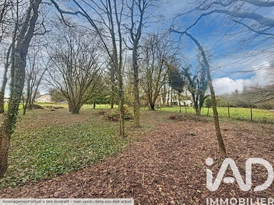 /international/fr/la-saussaye-upper-normandy-310105988012/