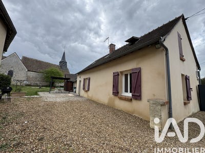 /international/fr/volnay-pays-de-la-loire-310107423333/