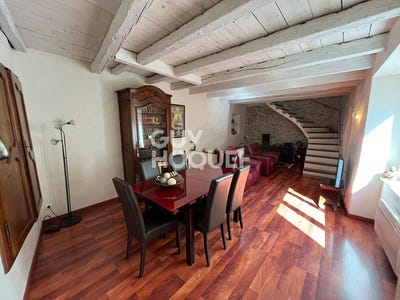 /international/fr/cesseras-languedoc-roussillon-310107625654/