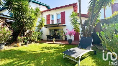 /international/fr/ciboure-aquitaine-310100602544/?lang=fr