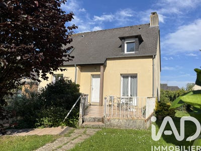 /international/fr/miniac-morvan-brittany-310107766470/