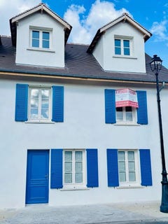 /international/fr/saint-nom-la-breteche-ile-de-france-120088772129/