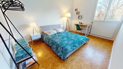 /international/fr/rue-joliot-curie-lyon-rhone-310104205764/