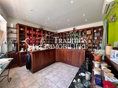 /international/fr/mouries-provence-alpes-cote-d-azur-310101109429/