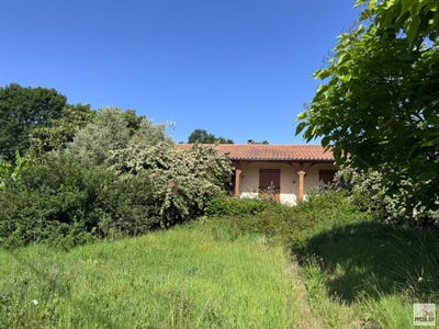 /international/fr/coutras-aquitaine-310108454091/