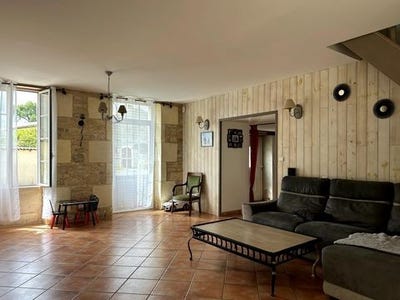 /international/fr/nantille-charente-310100611959/?lang=en