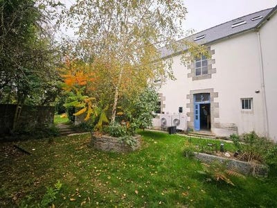 /international/fr/ploezal-brittany-310104921666/