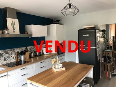 /international/fr/bressuire-charente-310099742206/