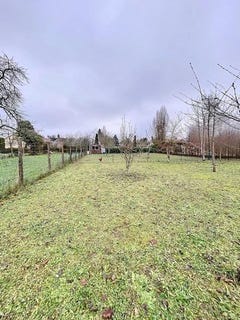 /international/fr/villeblevin-burgundy-310101383493/