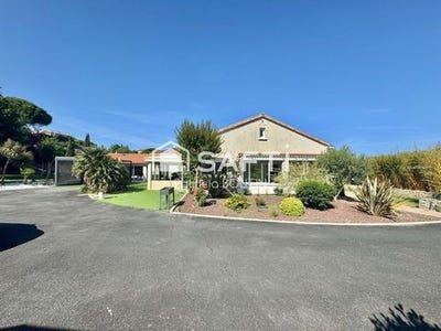 /international/fr/benet-pays-de-la-loire-310100300034/