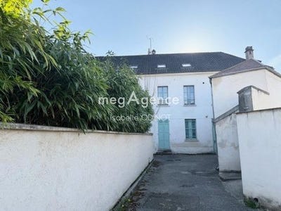 /international/fr/mareil-sur-mauldre-ile-de-france-310098772573/?lang=zh-tw