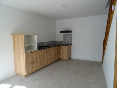 /international/fr/sainte-bazeille-aquitaine-310108406062/