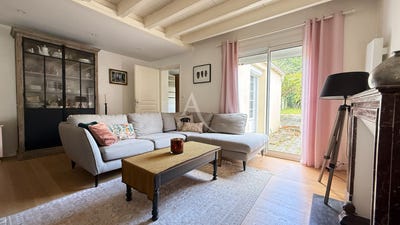 /international/fr/la-roche-sur-yon-pays-de-la-loire-310108589281/