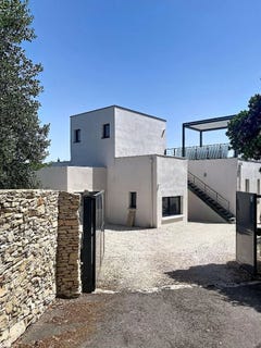 /international/fr/nimes-languedoc-roussillon-310108971856/
