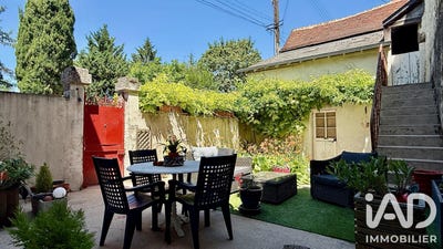 /international/fr/amboise-centre-val-de-loire-310108948605/?lang=th