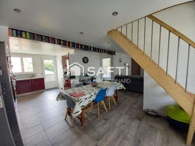 /international/fr/chateaudun-centre-val-de-loire-310102346838/