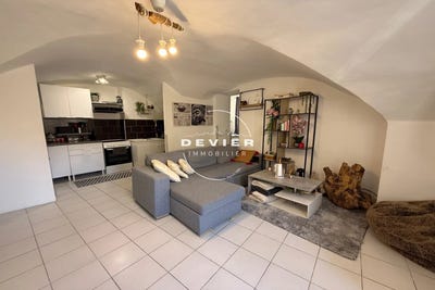 /international/fr/saint-genies-des-mourgues-languedoc-roussillon-310106938754/