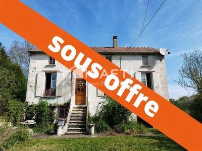 /international/fr/brienon-sur-armancon-burgundy-310107374508/