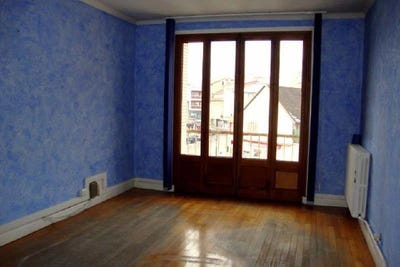 /international/fr/bellegarde-sur-valserine-lorraine-120088853521/
